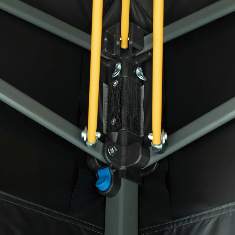 Blockout<OZtrail Blockout Deluxe 3x3 Gazebo - Silver